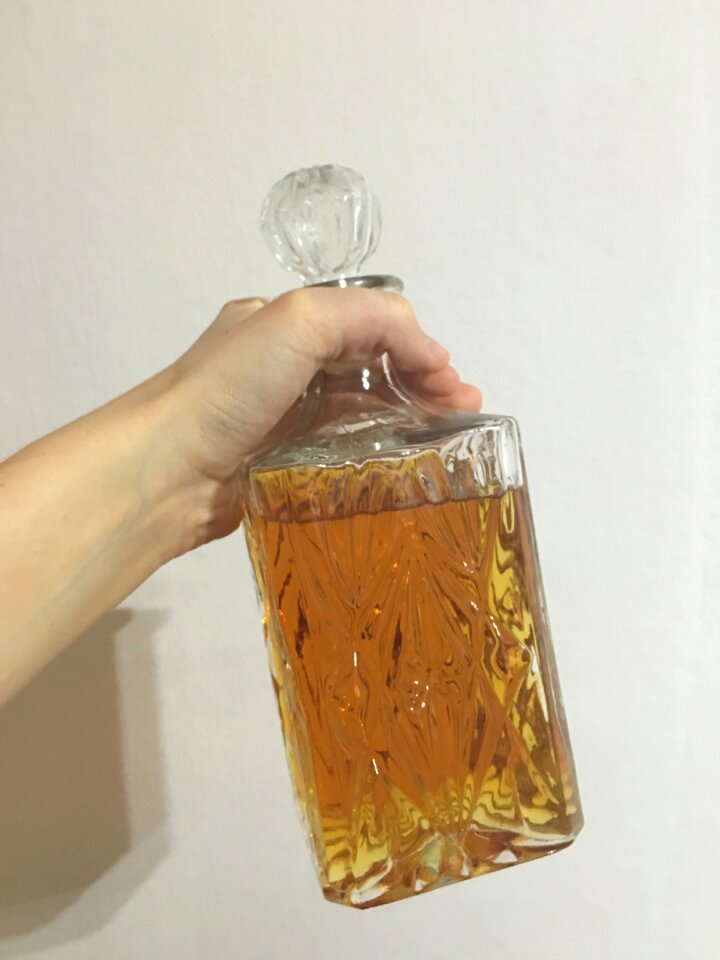 Carafe glass bottle