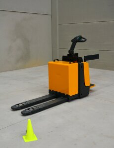 Palleting storage operations entrepreneur