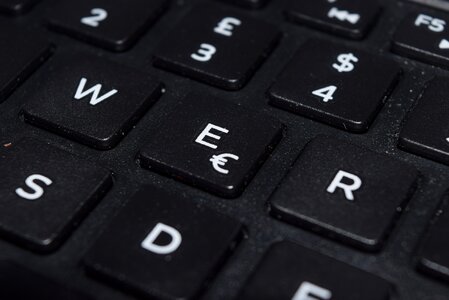 Euro portable pc