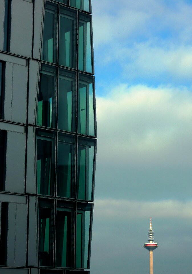 Main afternoon ostend