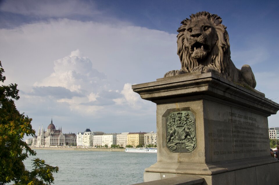 Danube hungary chain bridge