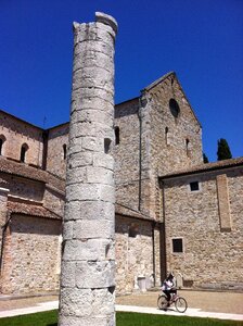 Basilica column monument photo