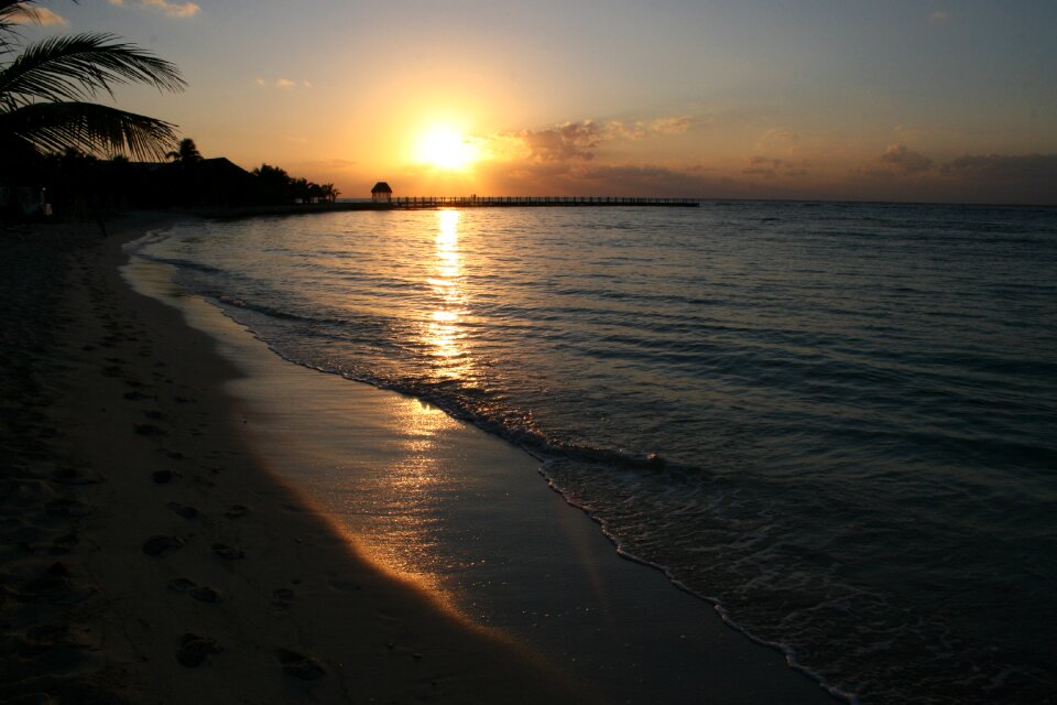 Sea ocean sun