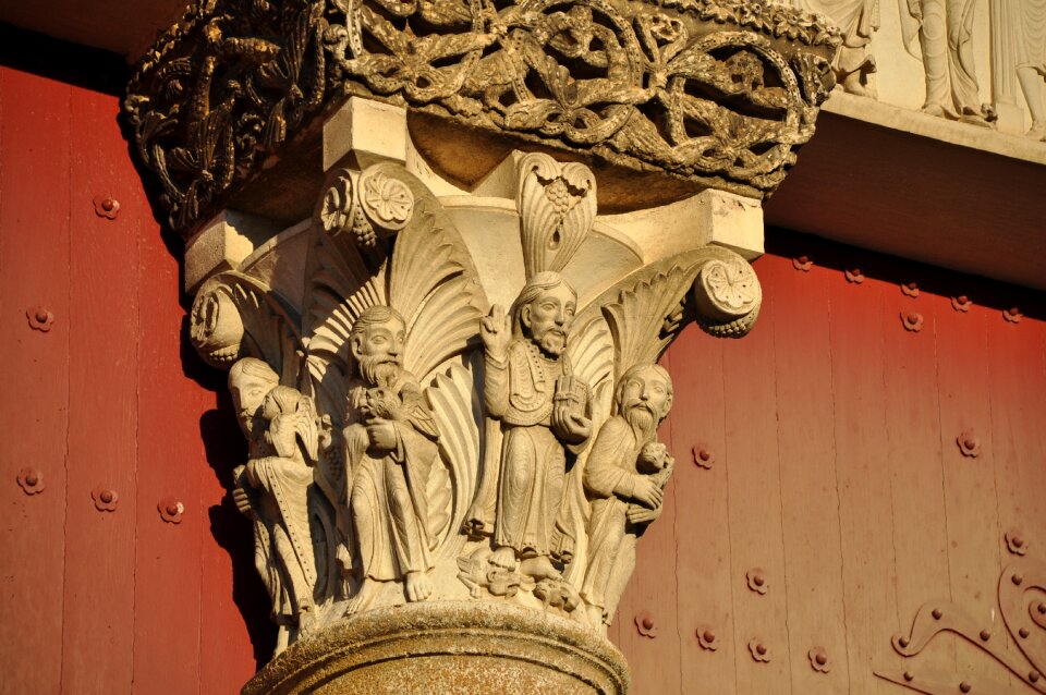 Religion france stones