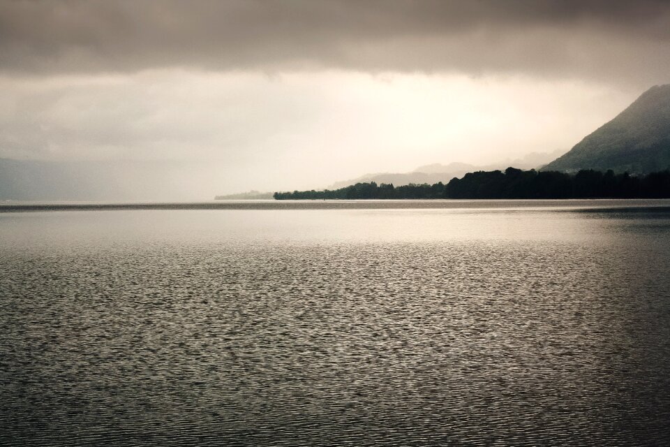 Waterfront mountain nature