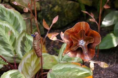 Flower metal