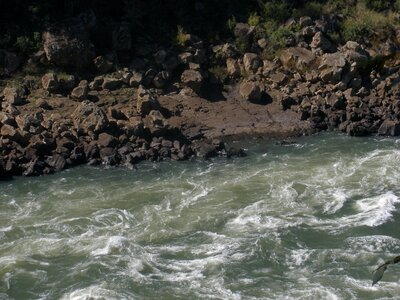 Water movement waves