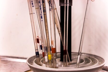 Pipettes wine dosage