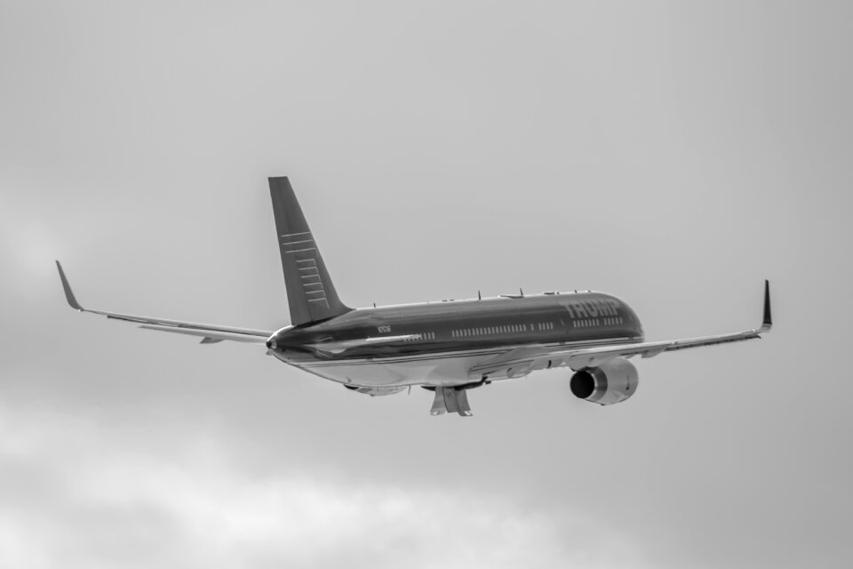 Aircraft flight aviation