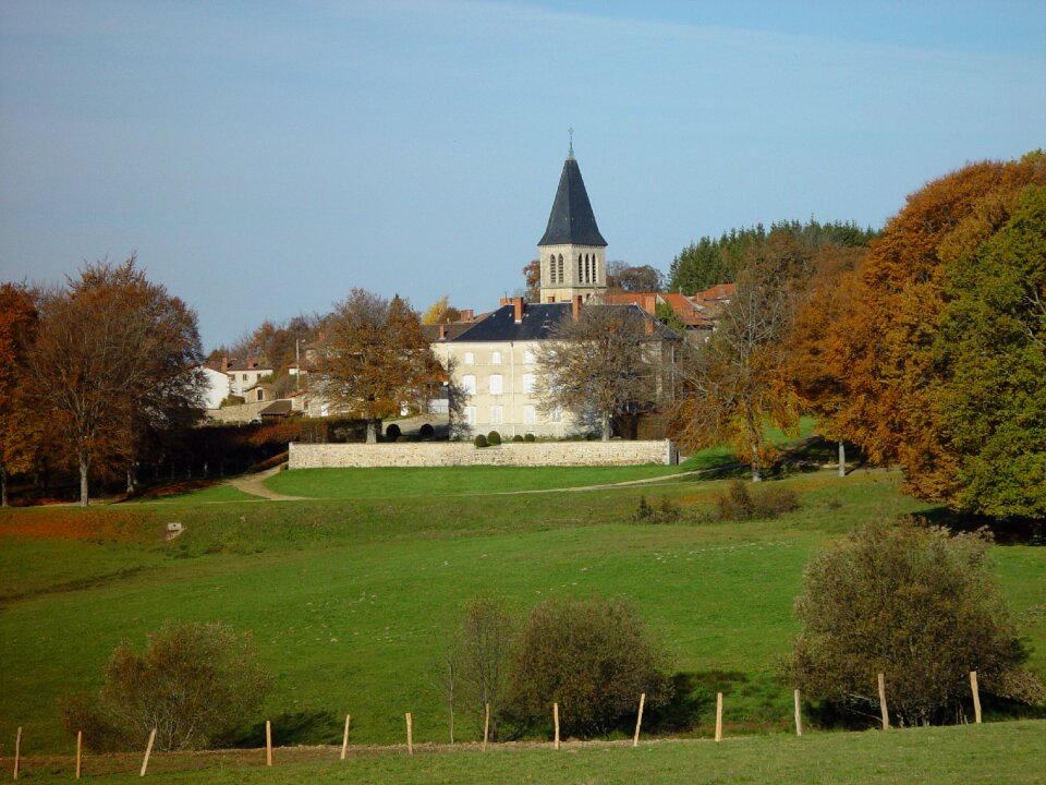 Livradois échandelys village