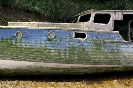 Boat craft dashed photo