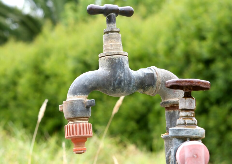 Connector dingy drip