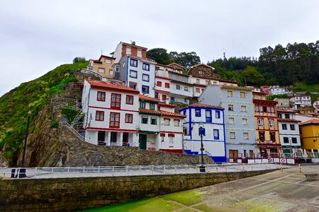 Streetscape coastal architecture
