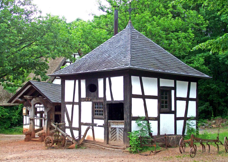 Middle ages work embers