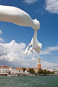 Frog sculpture tower