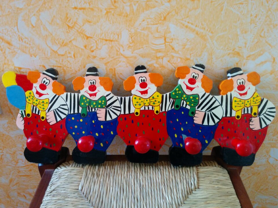 Smiles snowman children