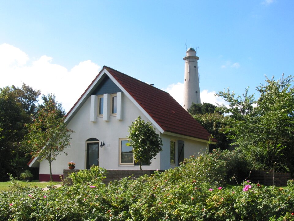 Lighthouse island shipping