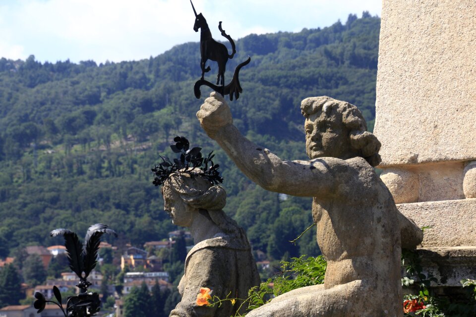 Lake maggiore islands boromees italy