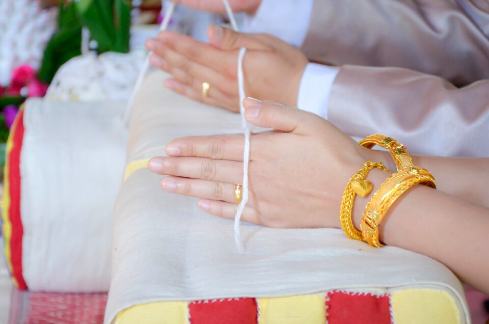 Love marriage white