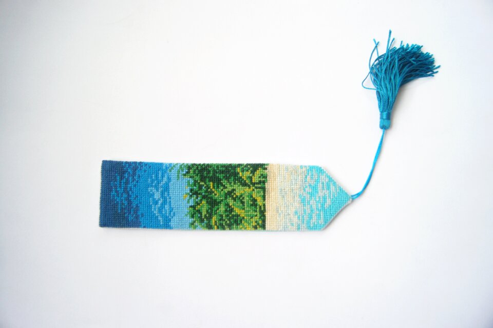 Tassel blue the scenery