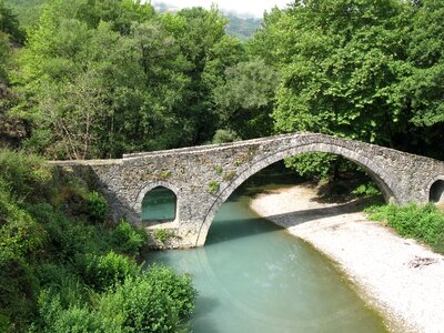Landmark zagori green bridge