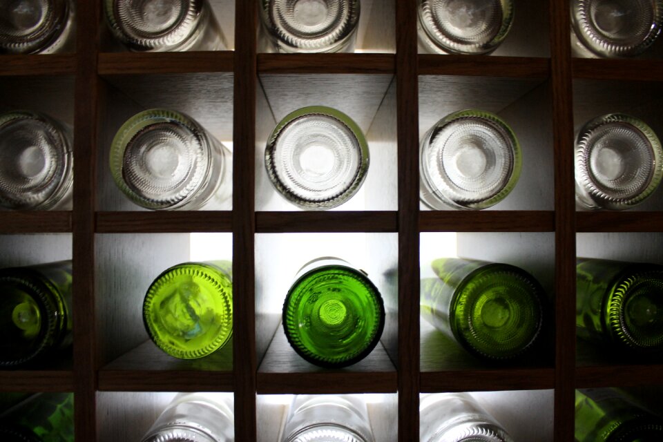 Glass bottle wine