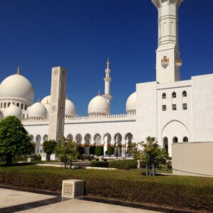 Abu dhabi mosque white photo