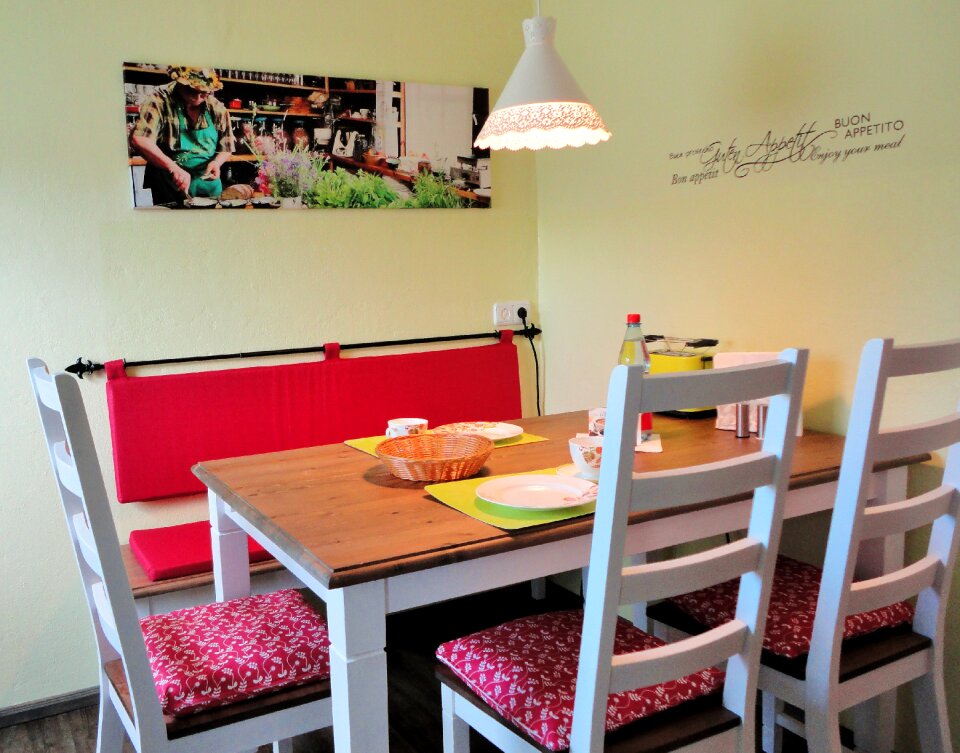 Kitchen table chairs
