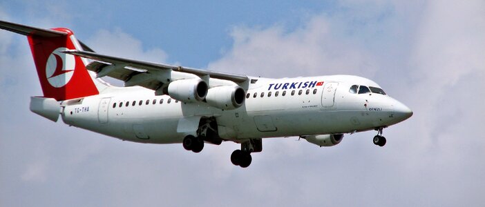 Turkish airportist landing