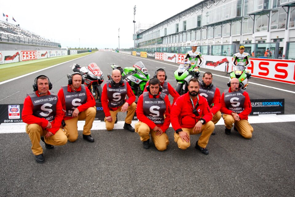 Magny cours employment race