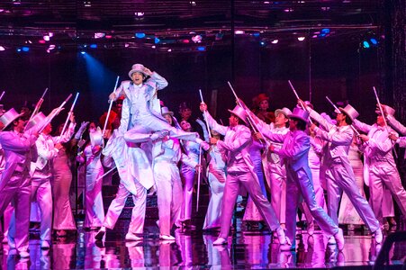 Bangkok persormance dance
