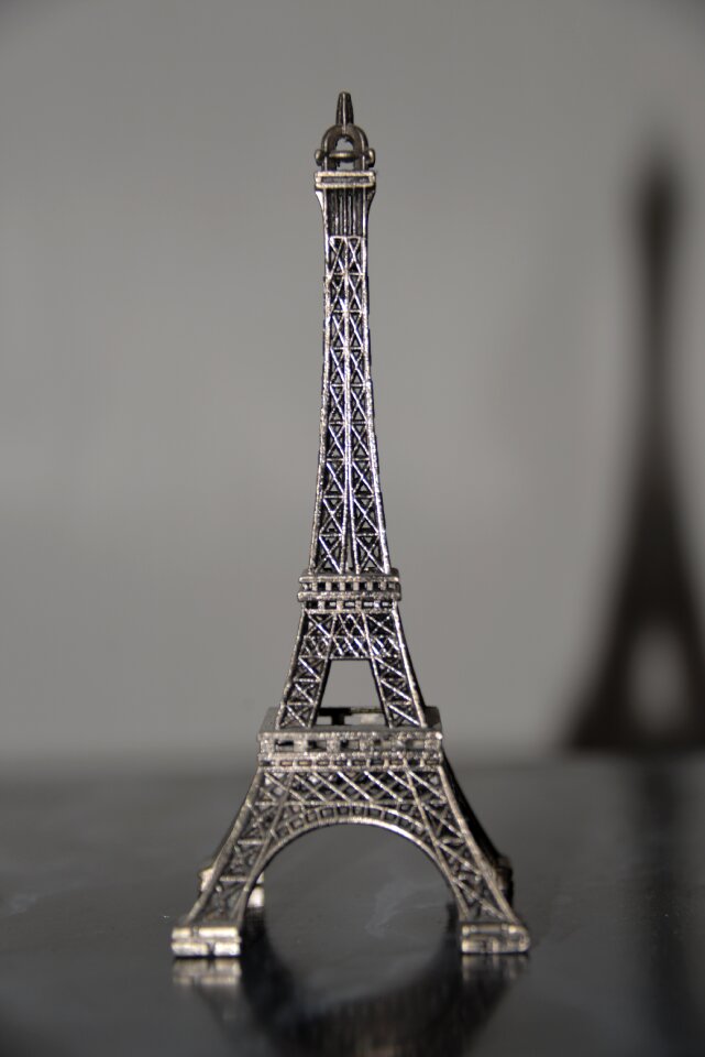 Model miniature shadow