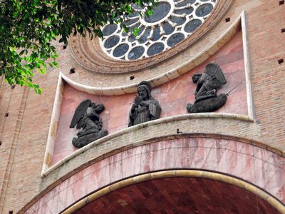 Porch statues bronze