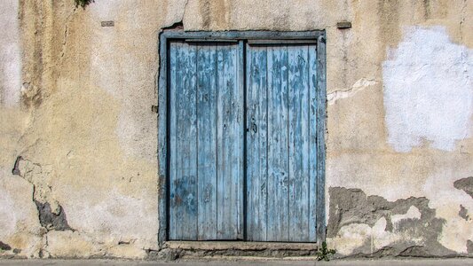 Door architecture wooden