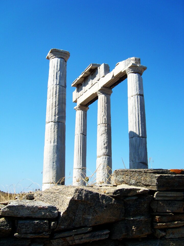 Hermes temple naxos greece