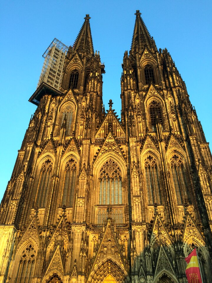 Site scaffolding cologne