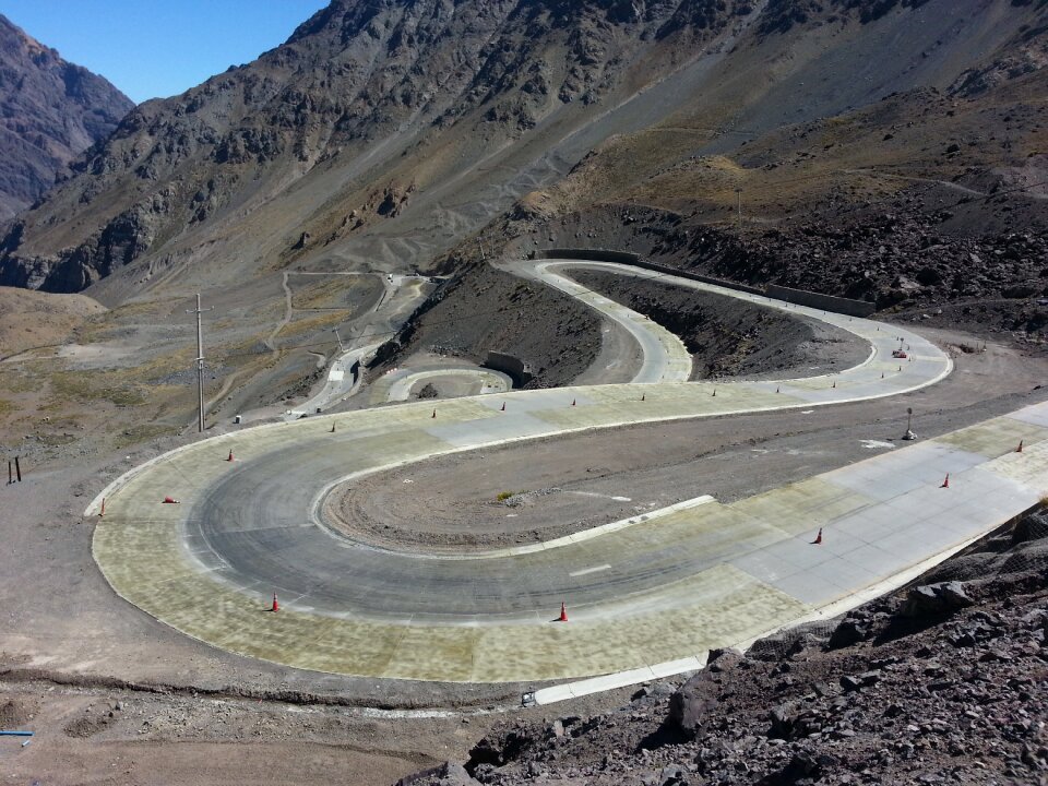 Cordillera mountain landscape mountain road