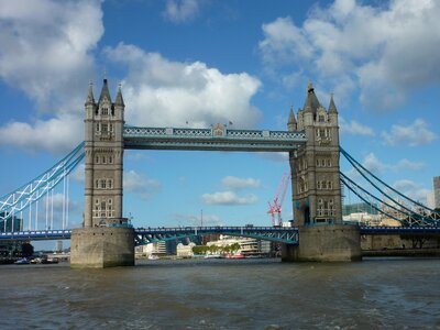 London city london bridge