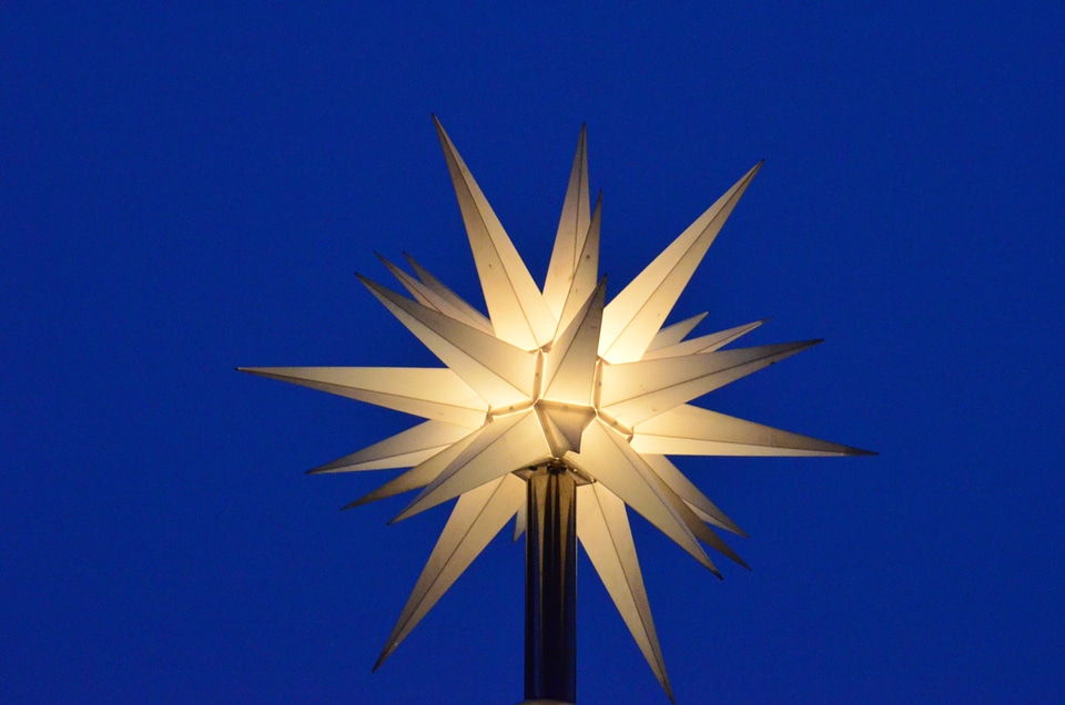 Night sky adventsstern christmas