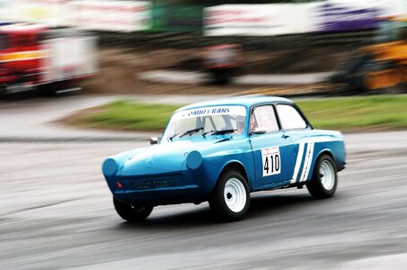 Motor competition car