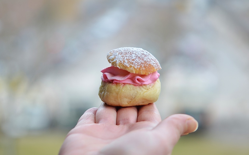 Food calories sweet