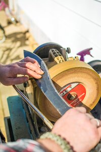 Sharpener blade sharpen