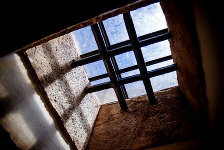 Monument history prison
