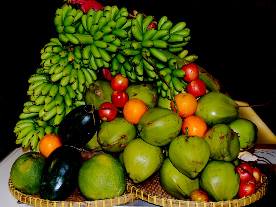 Apple fruits exotic