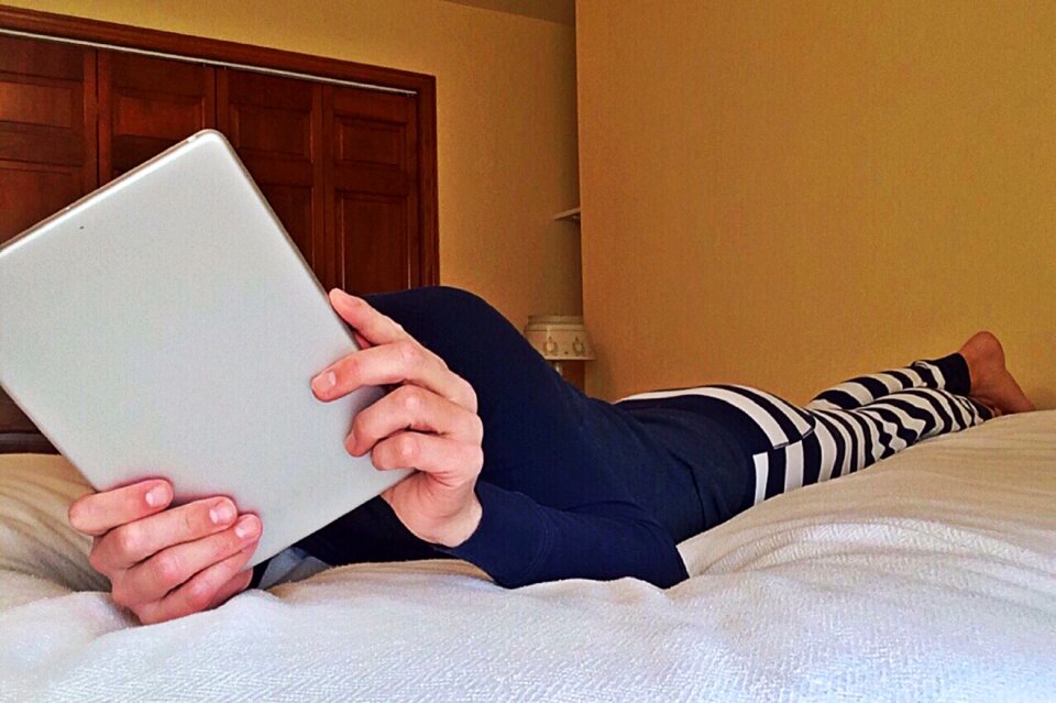 Technology bed tablet