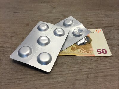 Medicines health insurance pills