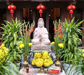 Shrine statue vietnam photo