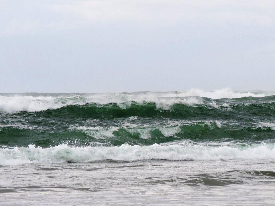 Coast oregon ocean wave