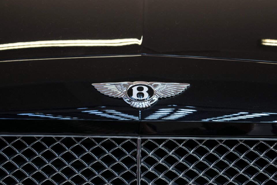 Automobile auto vehicle