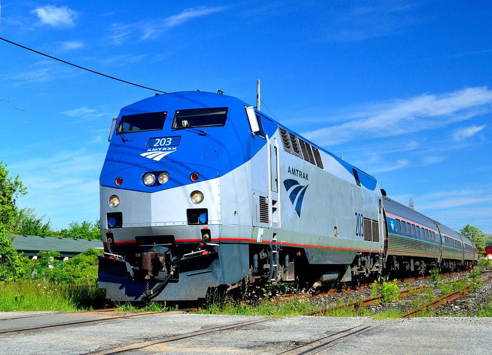 Tracks rail passenger vehicle